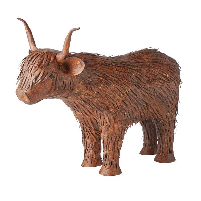 Handcrafted Metal Highland Cow Sculpture, Rustic Outdoor Garden & Farmhouse Decor, Unique Gift for Cow Lovers