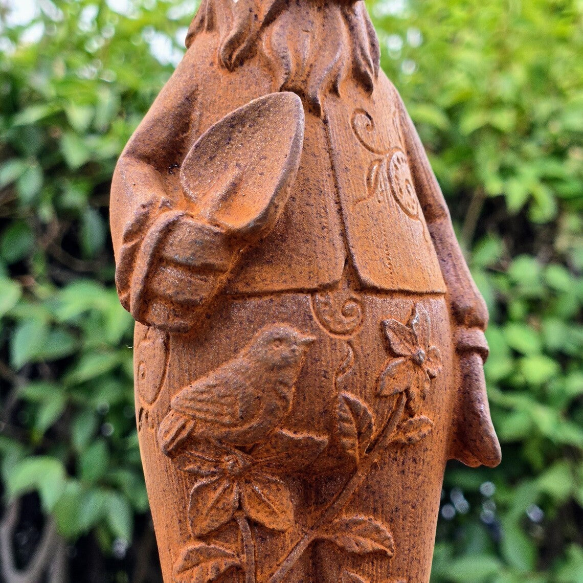 Cast Iron Rooster & Hen Couple – Rustic Farmhouse Chicken Statues