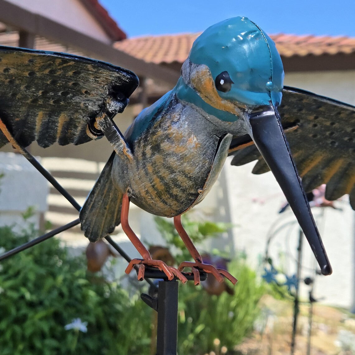 Metal Owl Cardinal Hummingbird Pink Pig Horse Crow Garden Balancing Rocker Stake