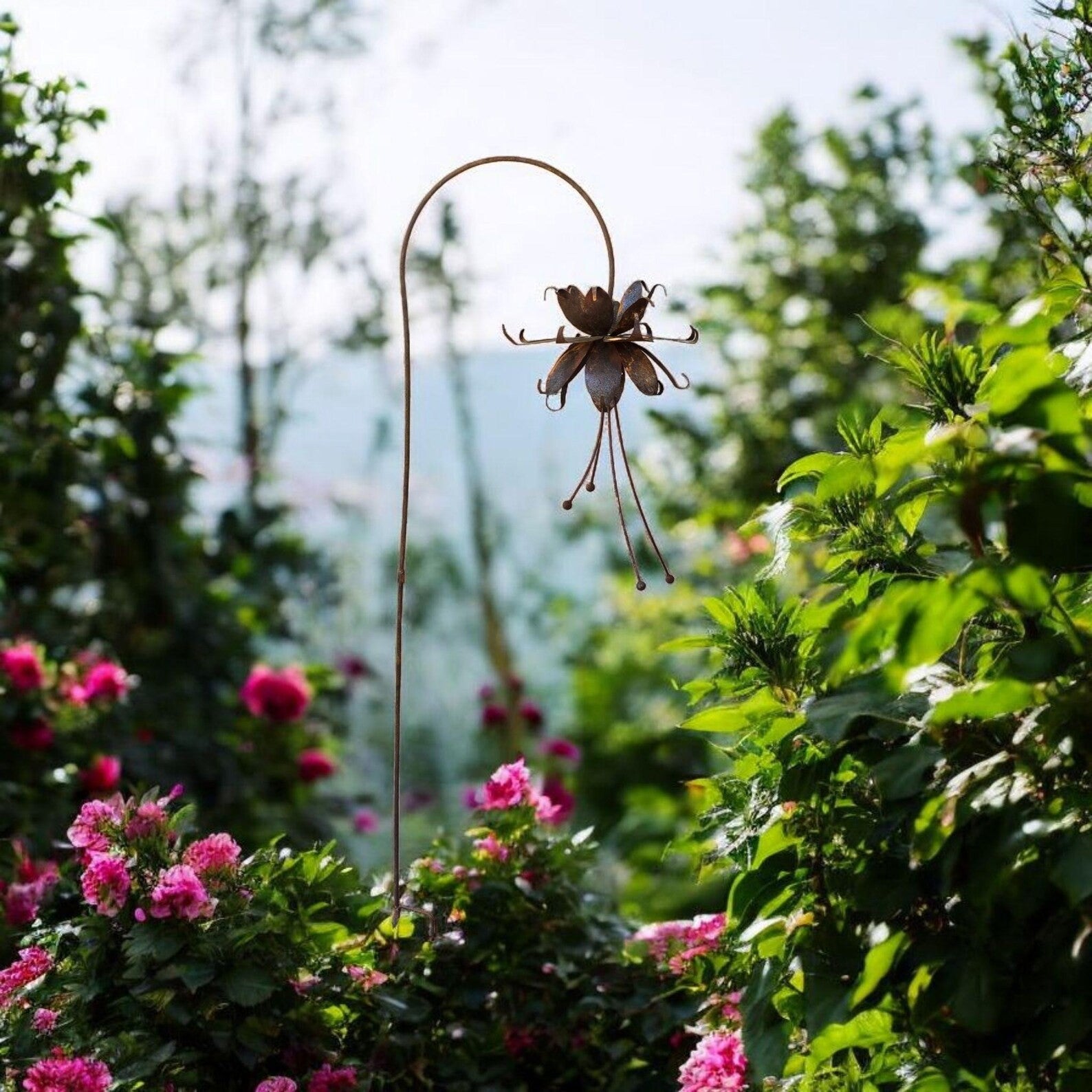 Rustic Metal Flower Stakes: Low-Carbon Steel Garden Art