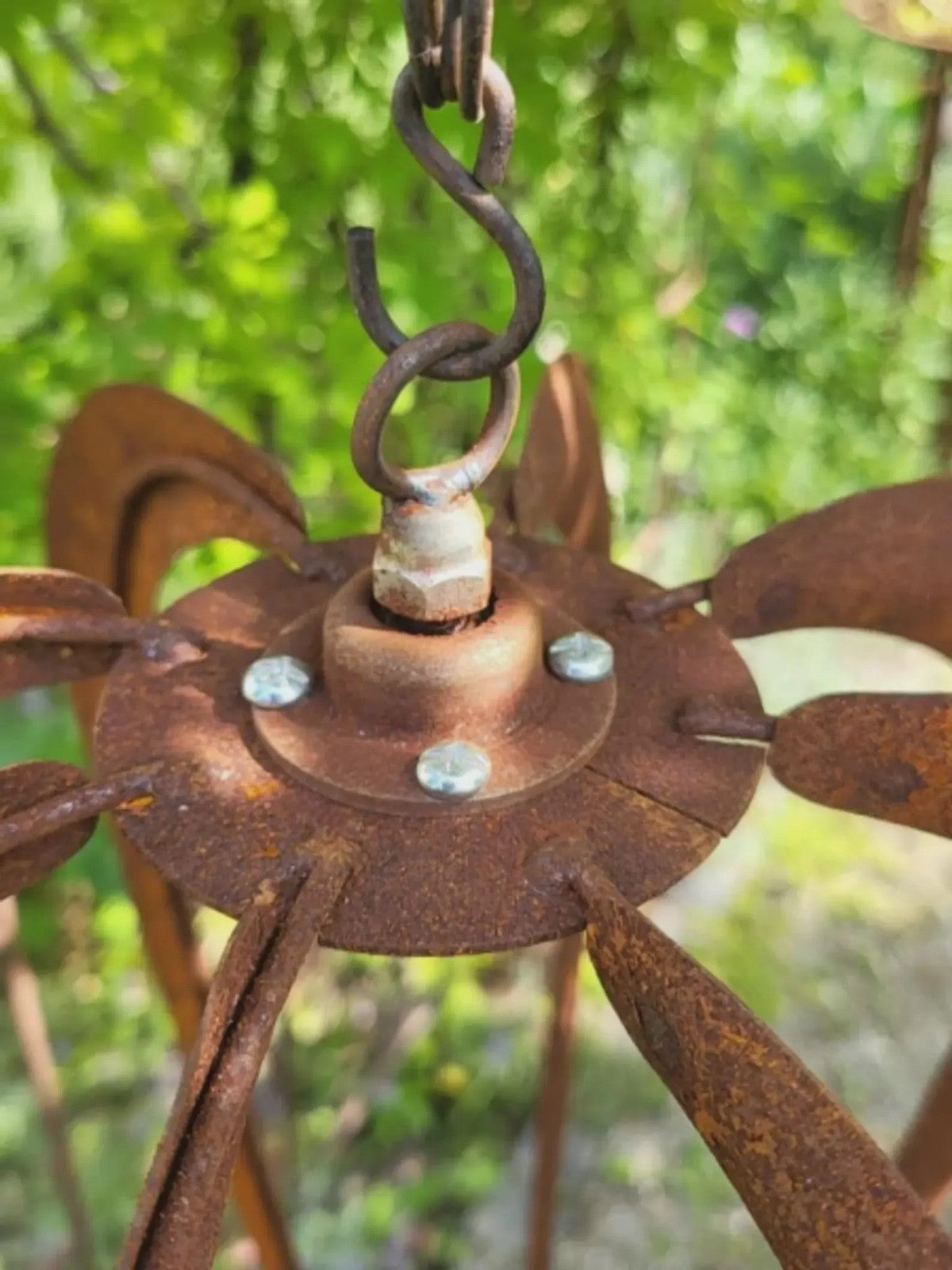 Rusty Metal Hot Air Balloon Wind Spinner: Hanging Garden Sculpture