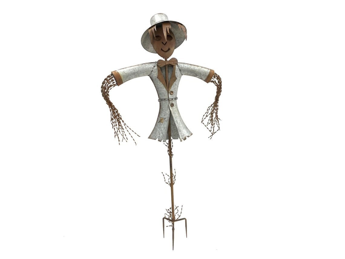 65" H Large Metal Garden Scarecrow Yard Art with Yarn Decor for Outdoor Fall