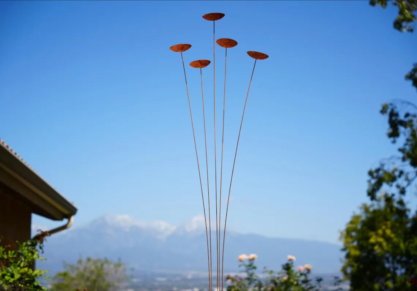 35" Tall Spinning Metal Kinetic Sculpture Wind-Activated Garden Art for Hypnot