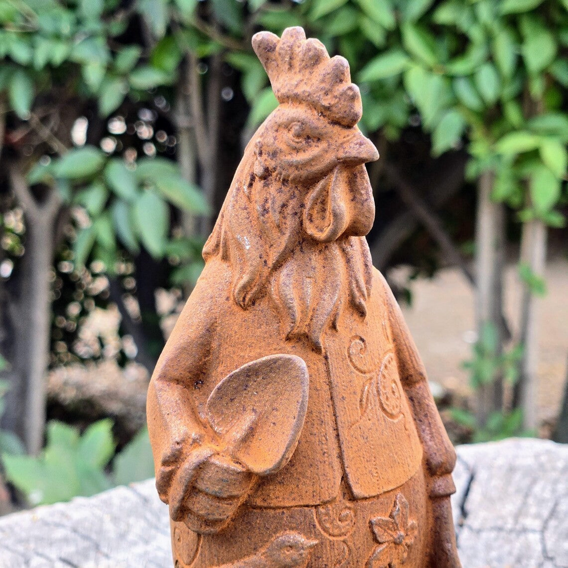 Cast Iron Rooster & Hen Couple – Rustic Farmhouse Chicken Statues