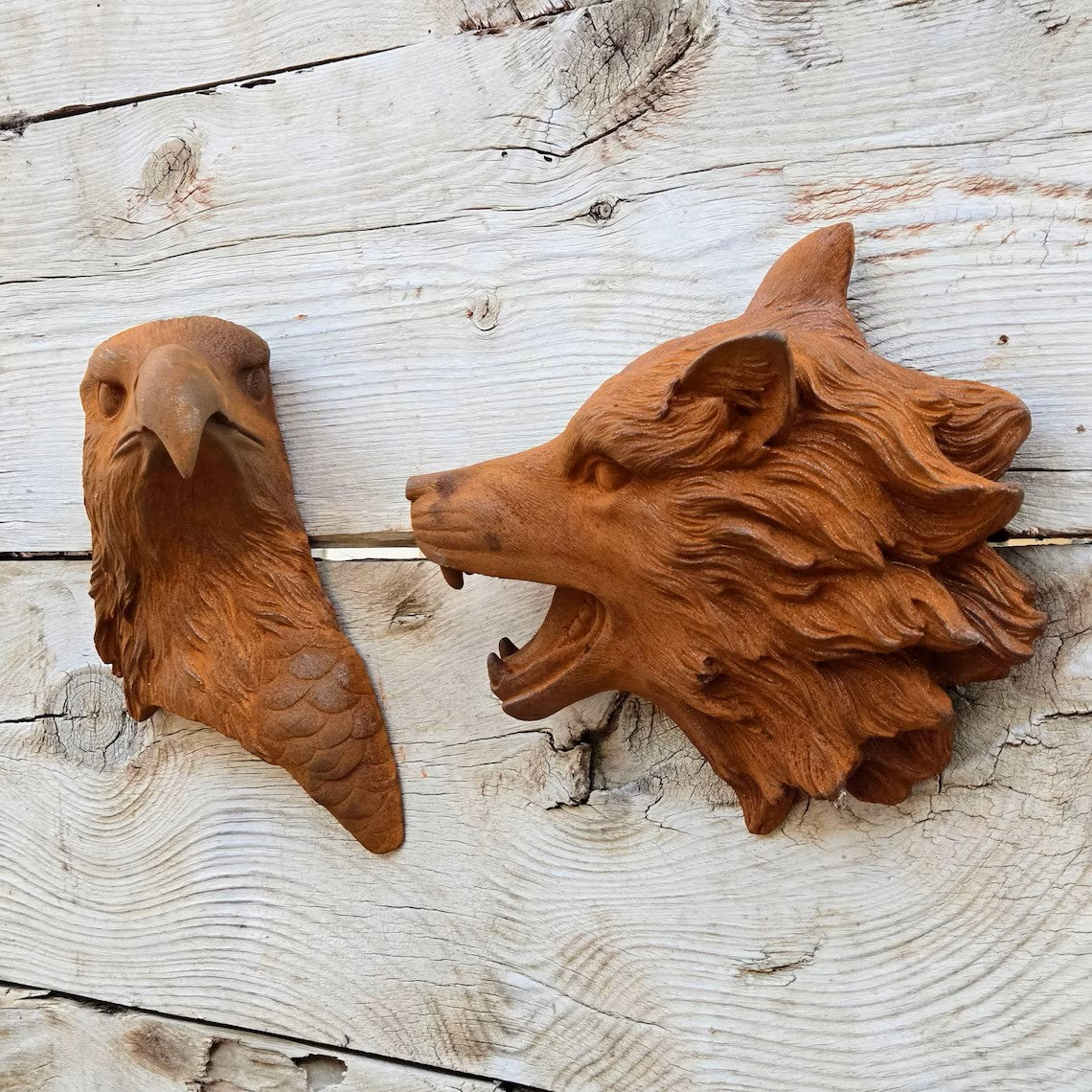 Cast Iron Eagle Head Wall Decor Rustic Country Style Wolf Wall Hanging Sculptur