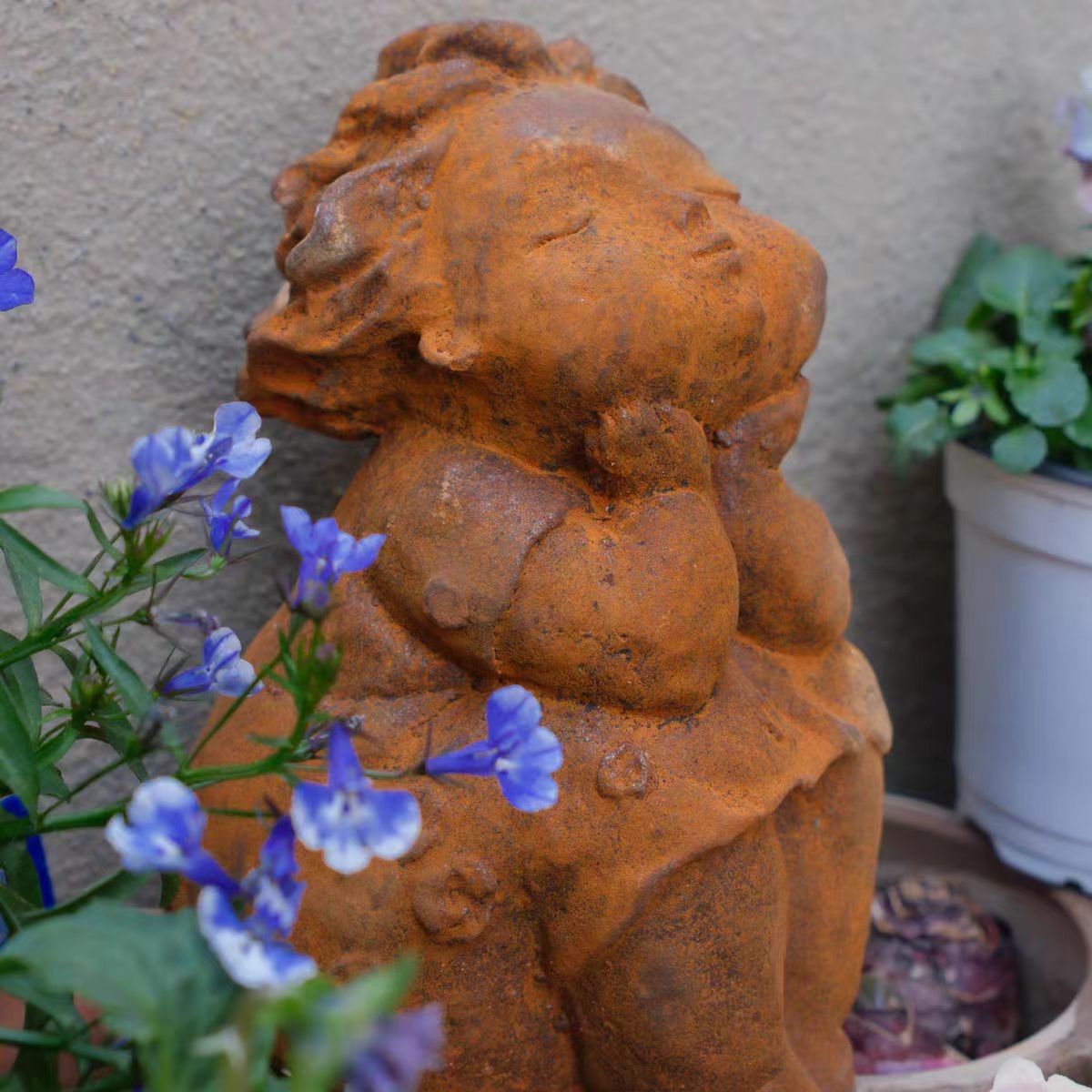 Creative Chubby Girl Cast Iron Figurine, Outdoor Garden Ornament, Yard Decor