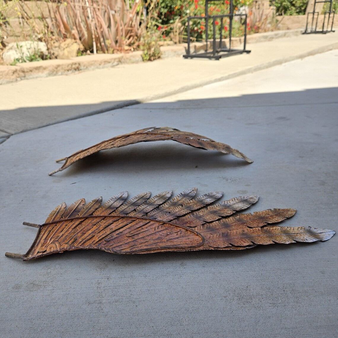 Metal Owl Wall Sculpture 21"x18" Handcrafted Outdoor Garden Art Decor for Yard